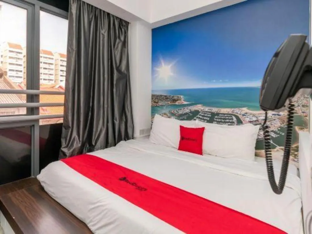 Reddoorz Hotel Plus @ Little India Singapore 3*,  Singapore