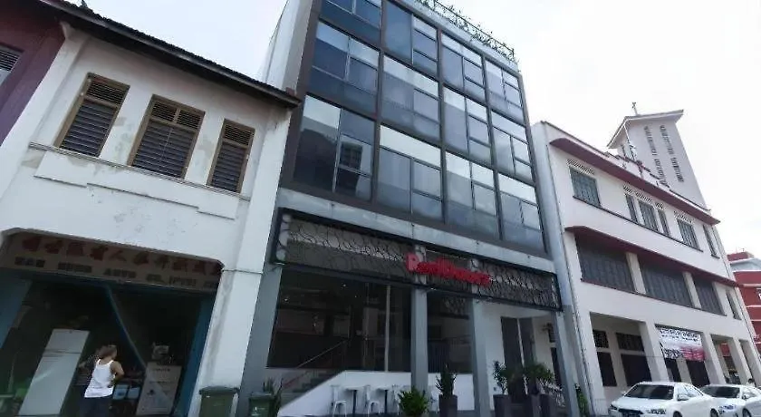 Reddoorz Hotel Plus @ Little India Singapore 3*,